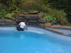 Pool Closing Service